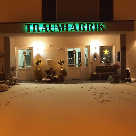 Hotel Traumfabrik Büttelborn Zewnętrze zdjęcie