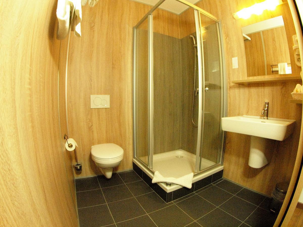 Hotel Traumfabrik Büttelborn Zewnętrze zdjęcie