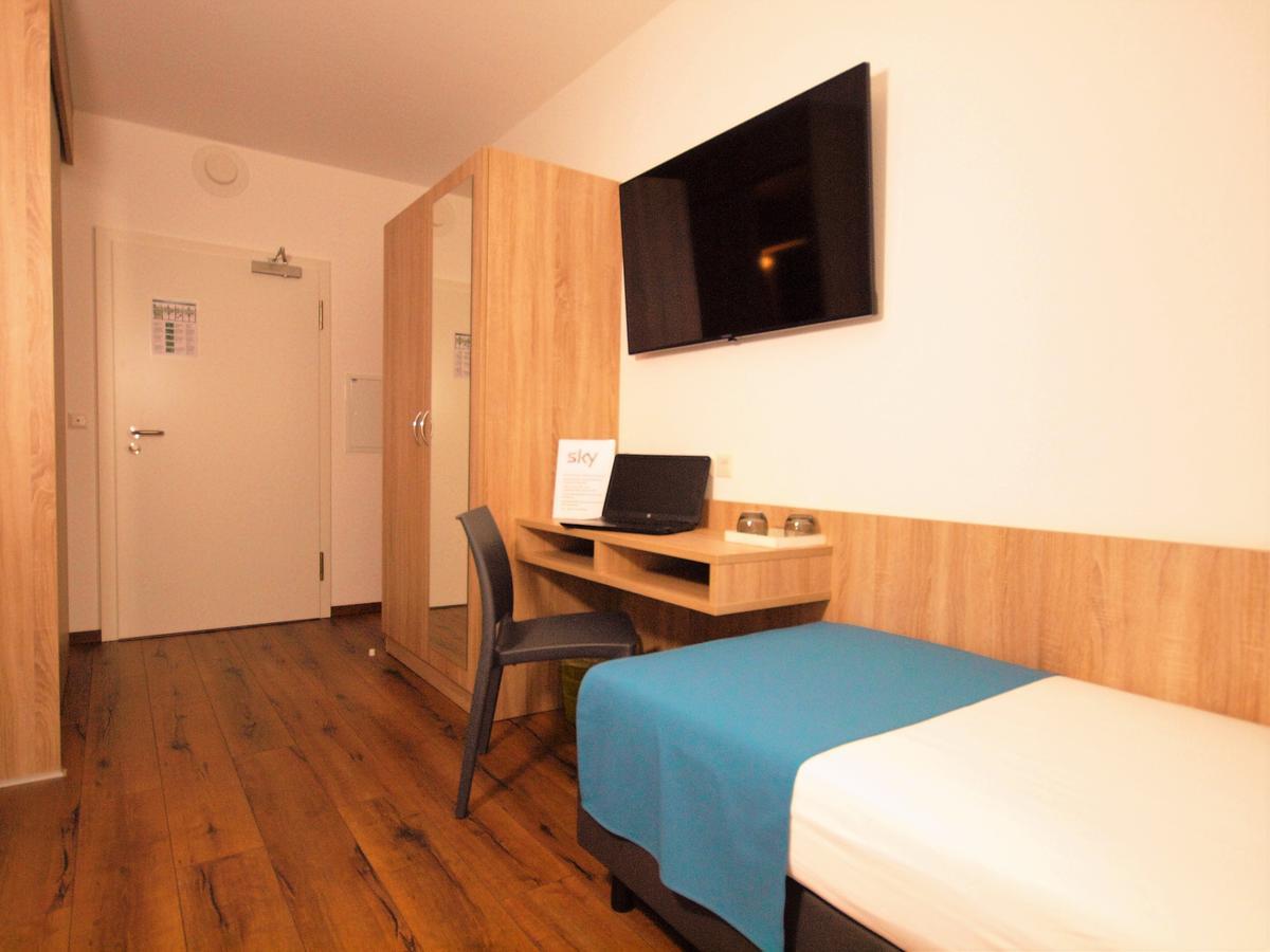 Hotel Traumfabrik Büttelborn Zewnętrze zdjęcie